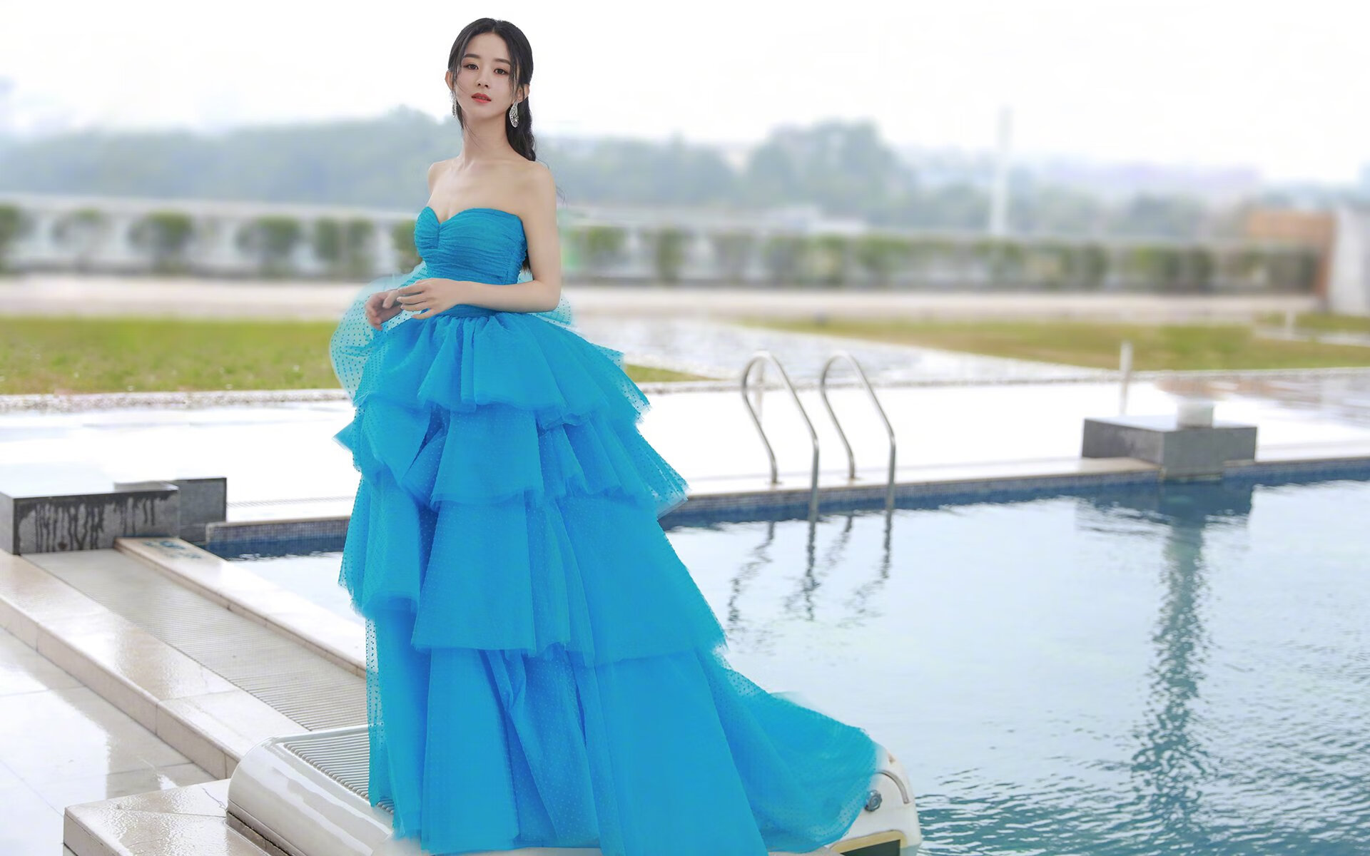 AC米兰-拜仁拟引进南美新秀拓展阵容深度，拜仁南美前锋